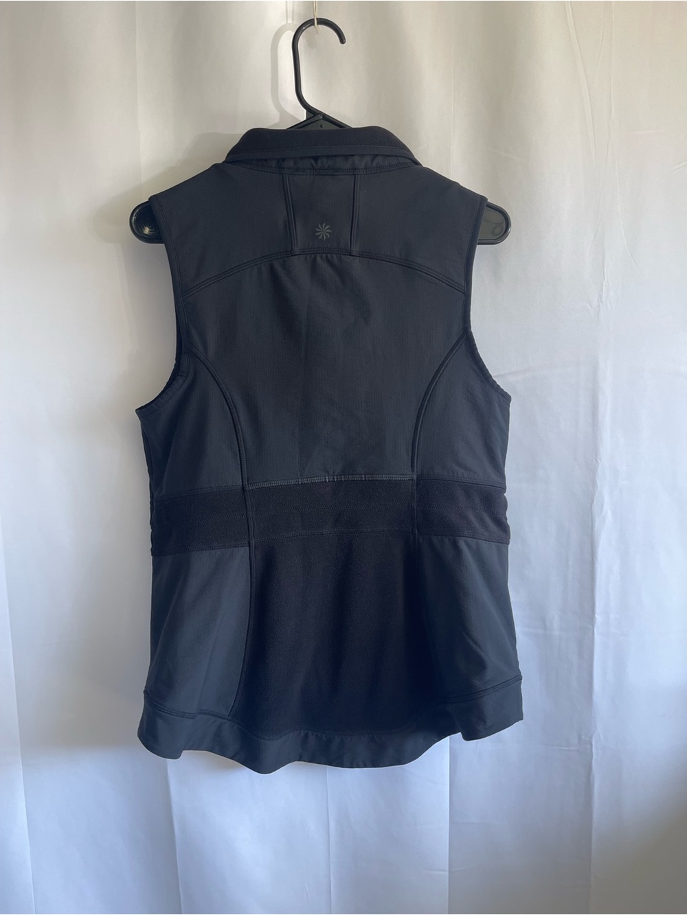 Athleta Black Full-Zip Fleece Vest - Picture 3 of 9